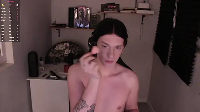 carthylovvve online show from January 2025 12:39:02 AM