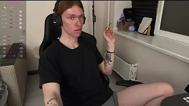 carthylovvve online show from February 2026 11:16:02 PM