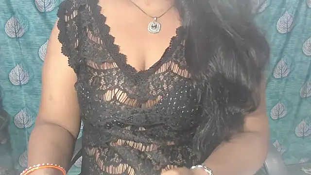 Sophia your online show from October 2025 05:07:02 AM