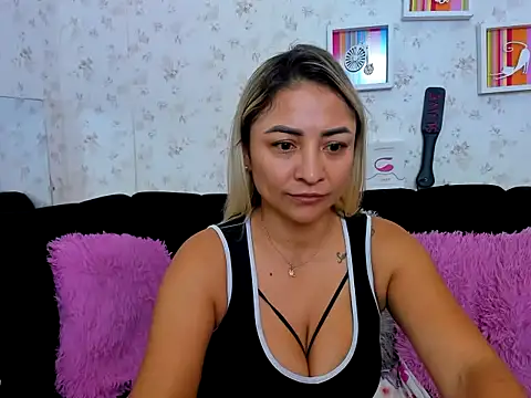 milf bigass  online show from January 2026 12:21:01 PM