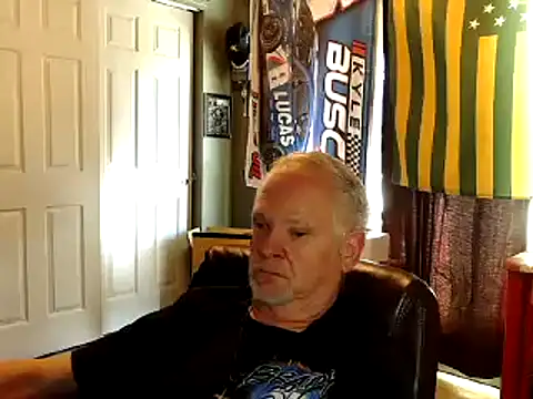 Snapshot of nobledad chatting on September 2025 08:46:01 PM nobledad online show from September 2025 08:46:01 PM