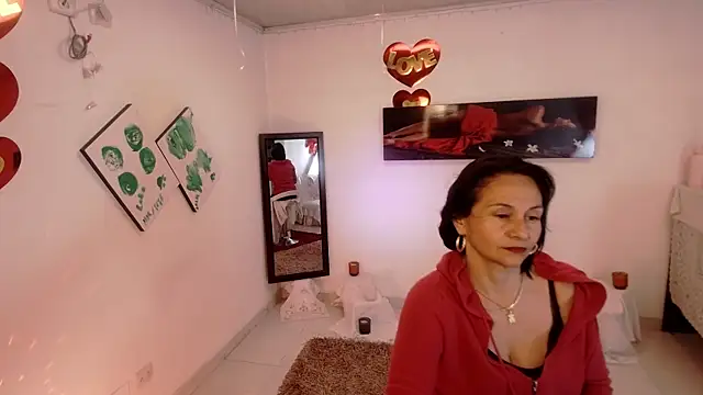 lollita 23  online show from May 2026 07:19:02 PM