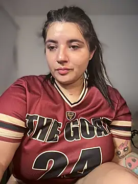 horny roomiess online show from May 2026 01:45:01 AM