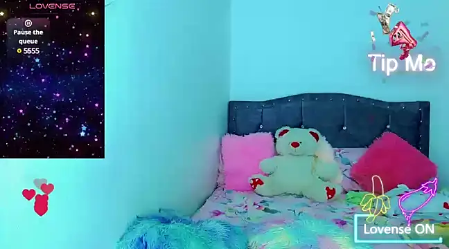 Liamscott  online show from January 2025 04:09:02 AM