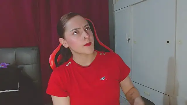 Noamartin  online show from December 2024 11:57:01 PM