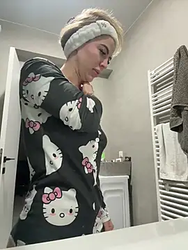 Megan Ros online show from March 2026 04:29:01 AM