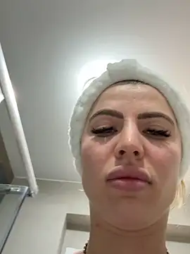 Megan Ros online show from March 2026 04:18:01 AM