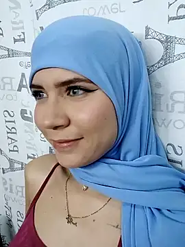 Snapshot of hanaa_18 chatting on December 2024 10:57:02 PM hanaa 18 online show from December 2024 10:57:02 PM