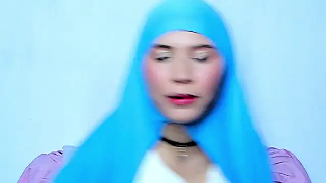 Snapshot of hanaa_18 chatting on January 2025 02:24:02 AM hanaa 18 online show from January 2025 02:24:02 AM