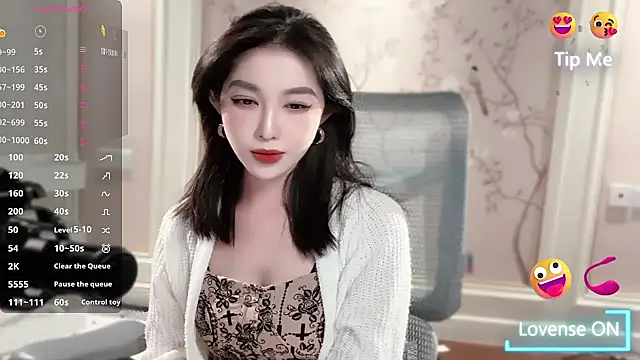 vyizh- online show from October 2025 01:33:02 PM