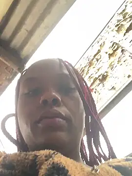 Snapshot of Dellah26 chatting on April 2026 06:03:01 AM Dellah26 online show from April 2026 06:03:01 AM