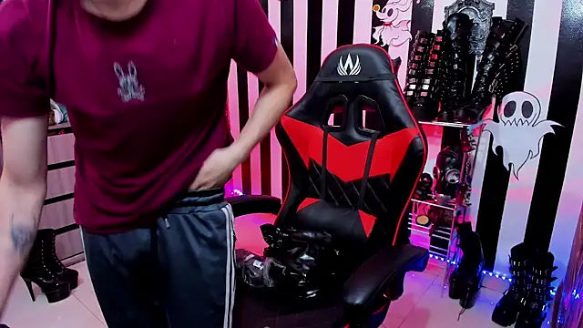 daven56 online show from March 2025 01:12:02 PM