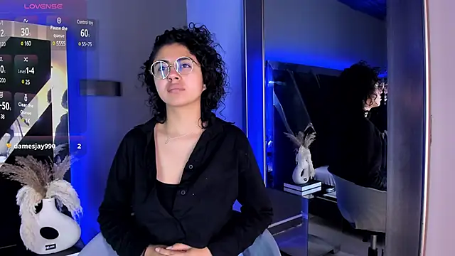 Amareto  online show from February 2025 01:42:01 PM