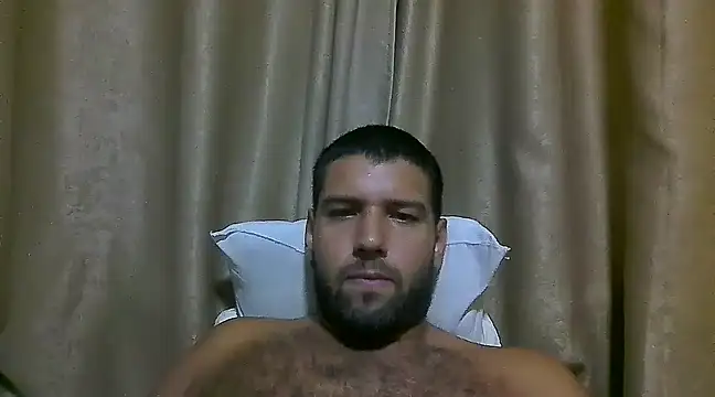 Snapshot of Luksmen chatting on February 2025 11:04:01 PM Luksmen online show from February 2025 11:04:01 PM