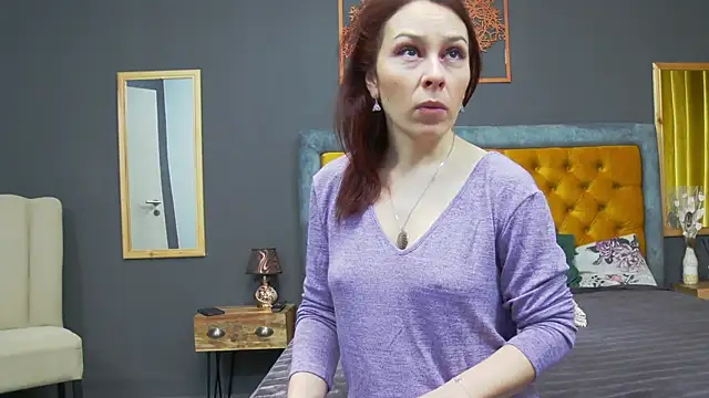 HaileyMoonn online show from February 2025 04:48:01 AM