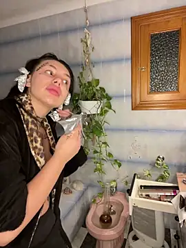 sexynalaa online show from March 2025 08:15:02 PM