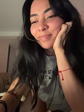 PetitLumiere online show from October 2025 04:04:01 AM