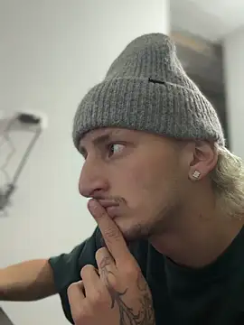 Snapshot of Scott_sex7 chatting on February 2026 03:28:02 AM Scott sex7 online show from February 2026 03:28:02 AM