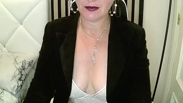 Snapshot of xxNoeliaxx chatting on December 2025 07:47:02 AM xxNoeliaxx online show from December 2025 07:47:02 AM