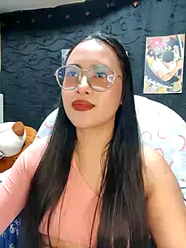 Snapshot of Janna_mnt chatting on January 2025 03:30:02 AM Janna mnt online show from January 2025 03:30:02 AM