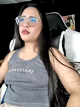 Snapshot of Janna_mnt chatting on February 2025 06:56:02 AM Janna mnt online show from February 2025 06:56:02 AM