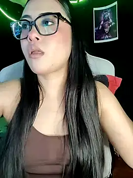 Snapshot of Janna_mnt chatting on October 2025 03:40:02 AM Janna mnt online show from October 2025 03:40:02 AM