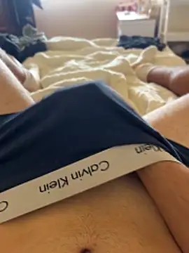 h0rnyguy001 online show from June 2026 04:31:01 AM