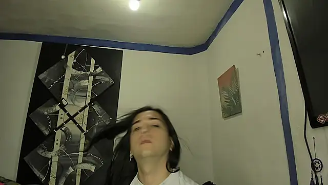 SARAMISHA online show from June 2026 06:53:02 PM