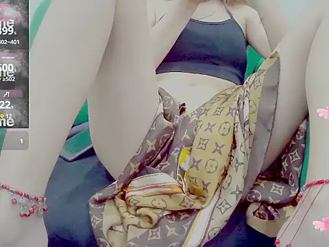 Snapshot of nina9384 chatting on September 2025 09:54:02 AM nina9384 online show from September 2025 09:54:02 AM