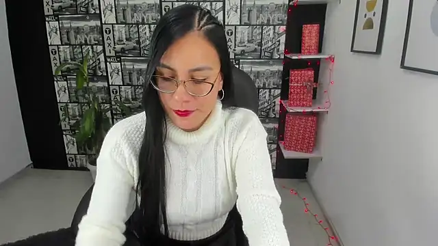 Agata-Moon online show from January 2025 04:22:01 PM