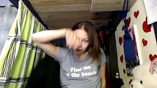 Snapshot of HarleyQuinn_69 chatting on December 2024 06:15:01 PM HarleyQuinn 69 online show from December 2024 06:15:01 PM