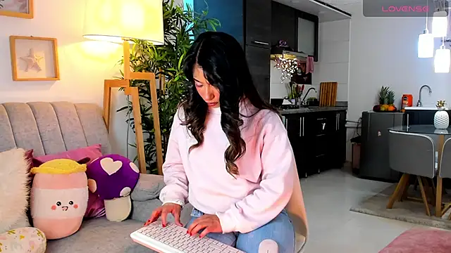 Snapshot of Issa_cooper chatting on October 2025 12:20:01 AM Issa cooper online show from October 2025 12:20:01 AM