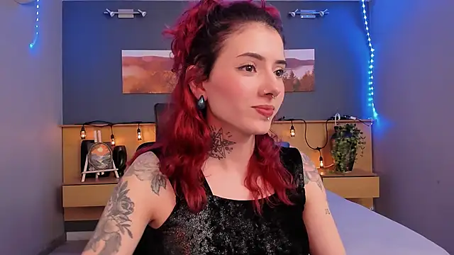 LiliJones  online show from January 2025 04:39:01 PM