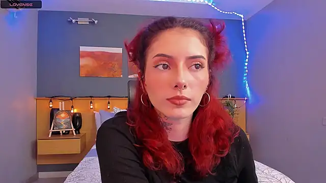 LiliJones  online show from January 2025 05:13:01 PM