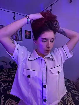 LiliJones  online show from February 2025 06:42:01 PM