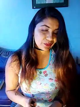 Luna Dumont online show from February 2025 08:47:01 PM