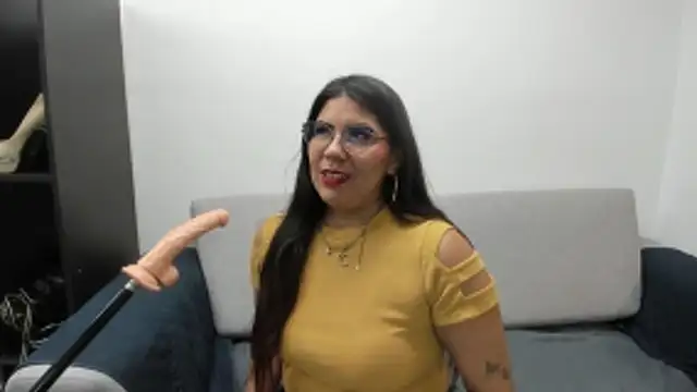 Luna Dumont online show from October 2025 11:42:02 AM