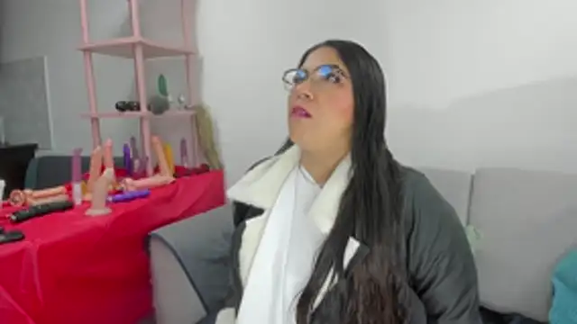 Luna Dumont online show from January 2026 11:14:02 AM