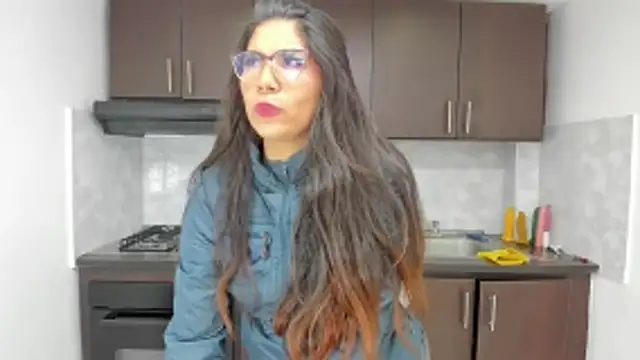 Luna Dumont online show from May 2026 11:16:01 AM