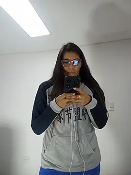 Luna Dumont online show from July 2026 11:01:02 AM