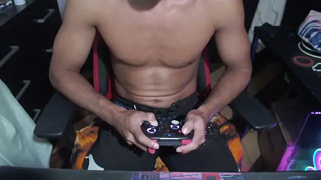 m16x16x online show from February 2026 09:07:01 PM