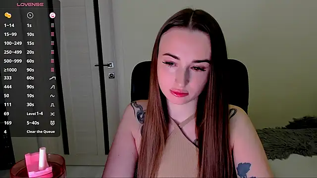 Kimmberr online show from September 2025 04:06:02 AM