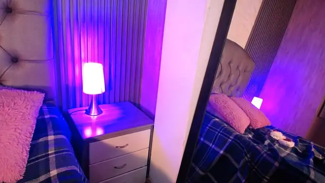 kendall saenz online show from December 2024 10:20:02 PM