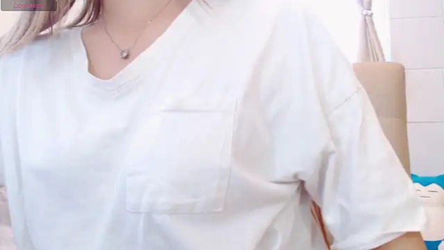 Snapshot of xxAIxx chatting on October 2025 06:10:02 AM xxAIxx online show from October 2025 06:10:02 AM