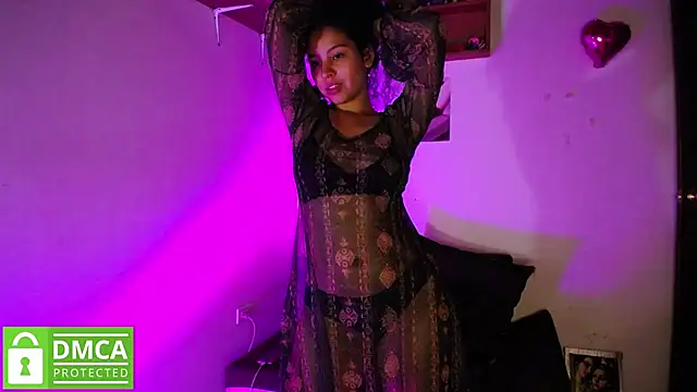 Snapshot of Mr_MrsCurie chatting on January 2025 02:35:01 AM Mr MrsCurie online show from January 2025 02:35:01 AM