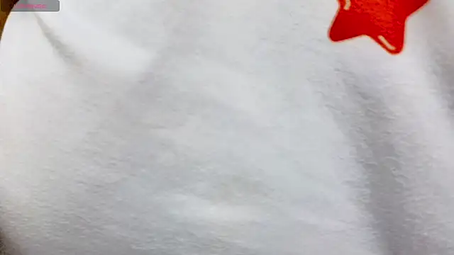 Snapshot of lucie_nicolls chatting on December 2024 07:53:02 PM lucie nicolls online show from December 2024 07:53:02 PM