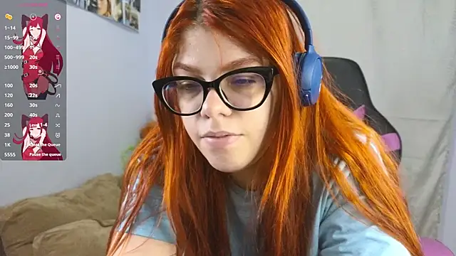 Snapshot of lucie_nicolls chatting on February 2025 10:04:02 PM lucie nicolls online show from February 2025 10:04:02 PM