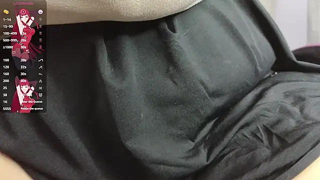 Snapshot of lucie_nicolls chatting on February 2025 06:27:02 AM lucie nicolls online show from February 2025 06:27:02 AM