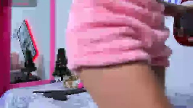 sexycharlottesamantha online show from December 2024 01:35:02 AM