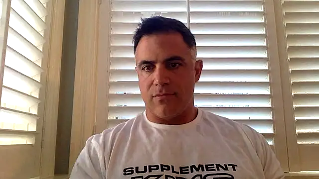 Bad daddy21 online show from October 2025 06:20:01 PM